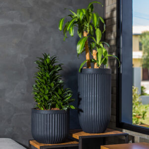 Macetero Flute Planter Alto Mediano